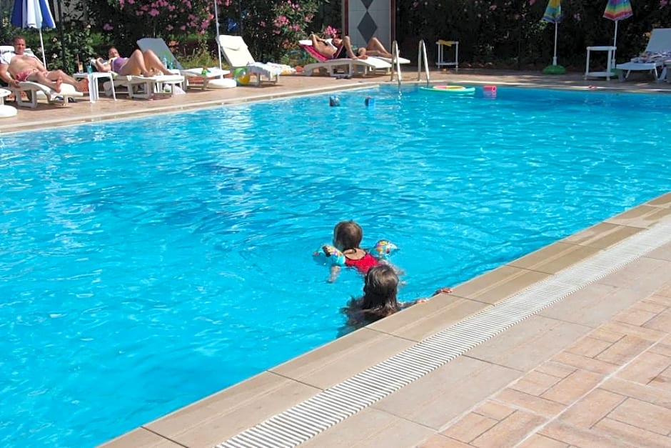 The Green Valley Hotel