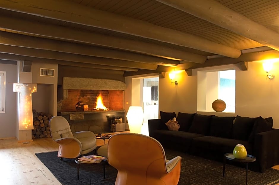 Hotel Village