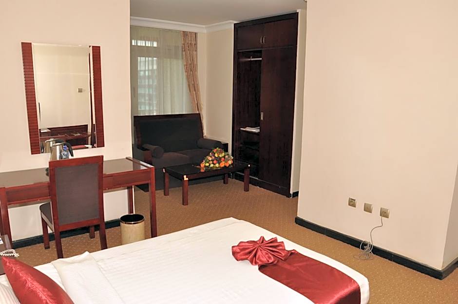 Kaleb Hotel