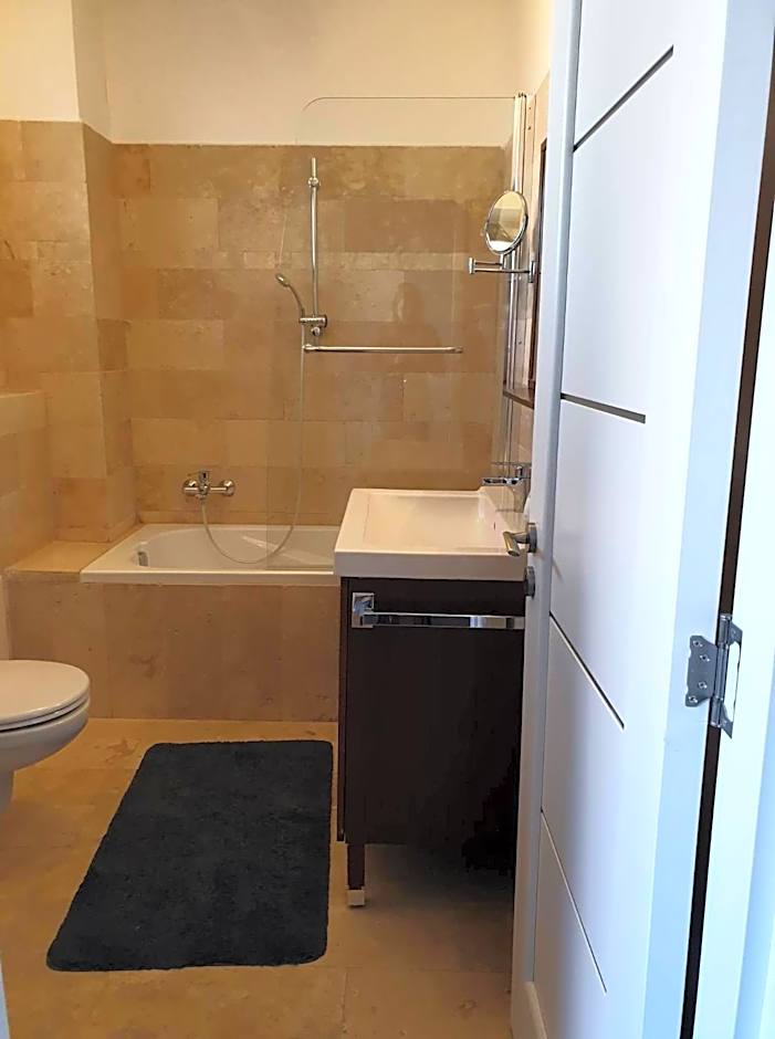 Éjjeli Bagoly Étterem és Panzió