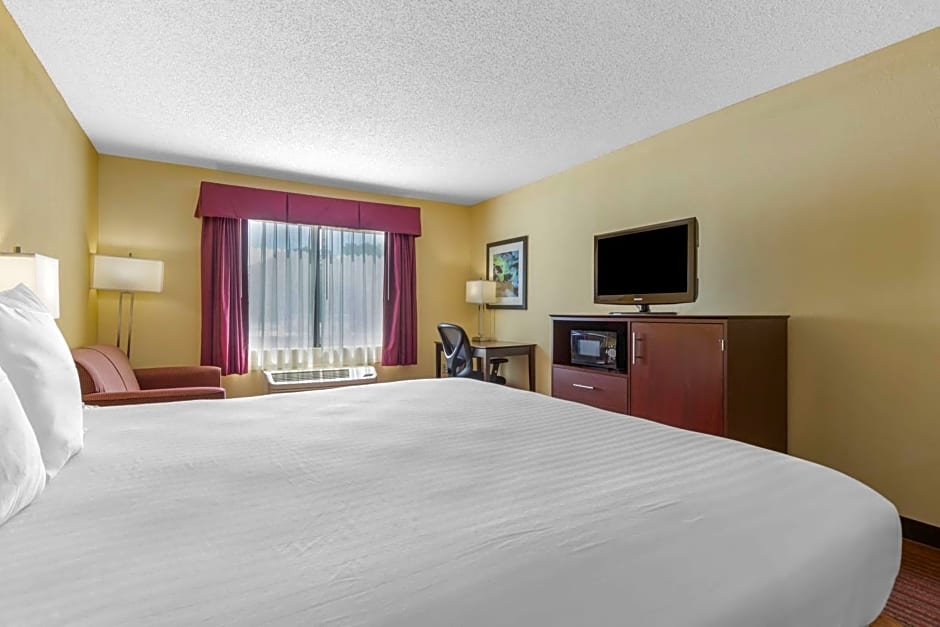 Best Western Executive Inn - Seneca