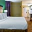 Extended Stay America Suites - Kansas City - Country Club Plaza
