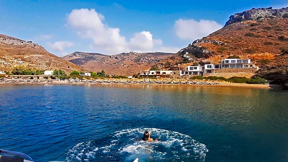 Spathi Beach Suites Kea