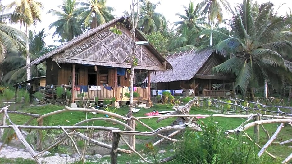 Mentawai Ebay Playground Surfcamp