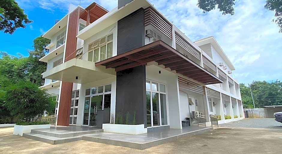 Bambu Suites Palawan