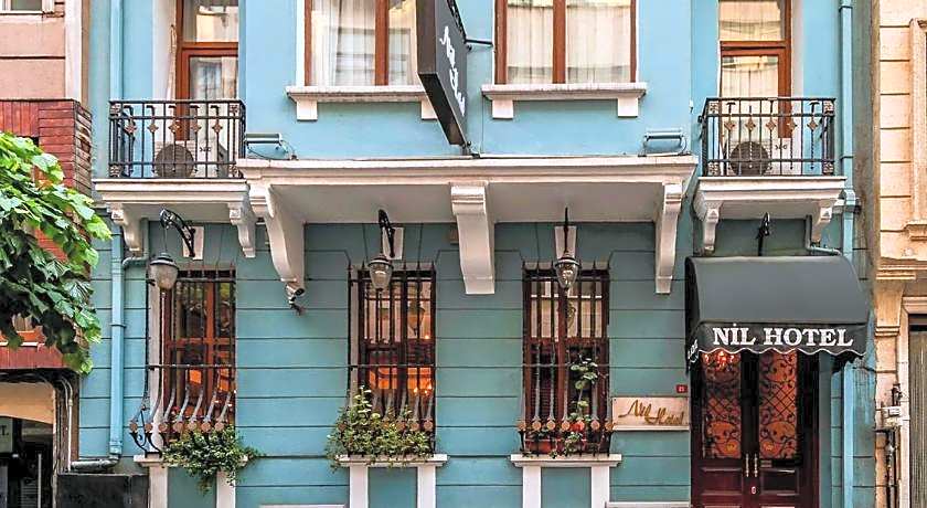 Nil Hotel