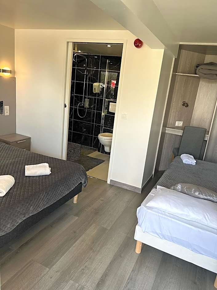 Fasthotel Roissy - Saint-Witz