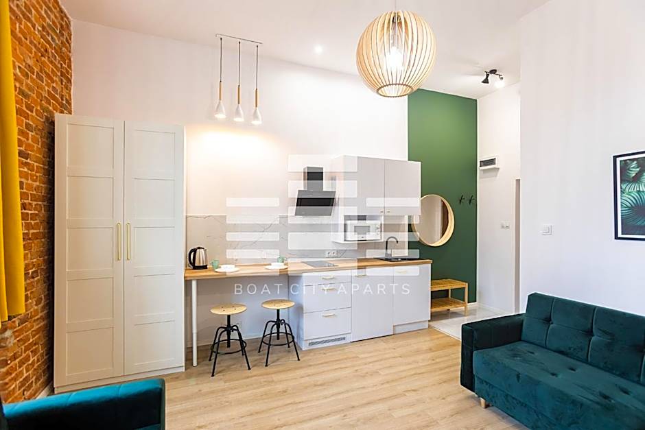 Boat City Aparts - Dworzec Łódź Fabryczna