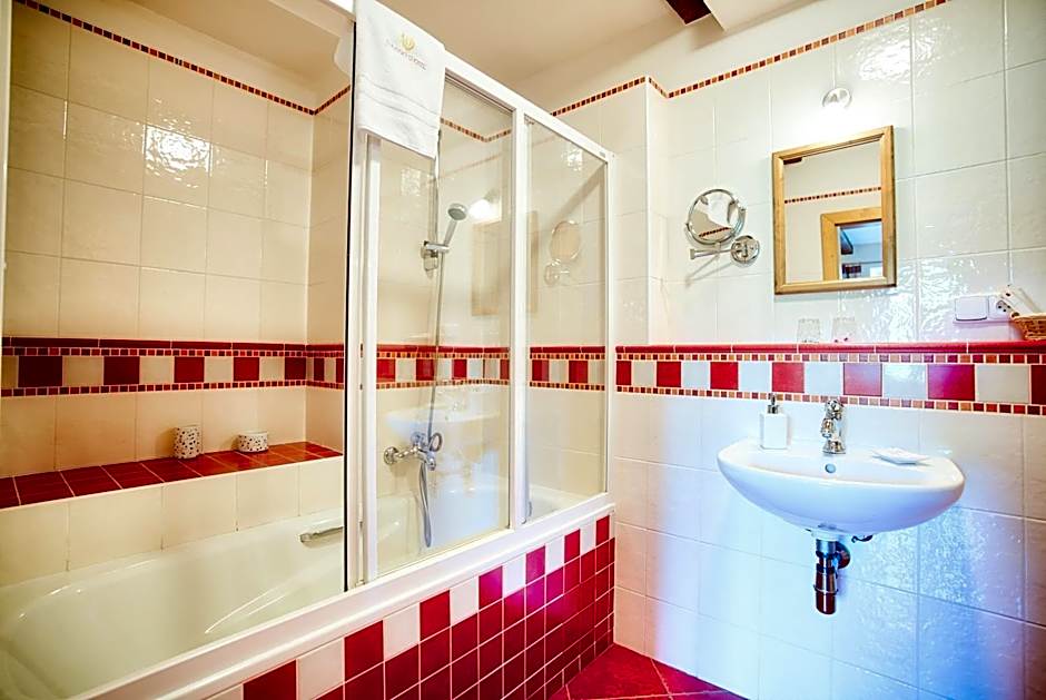 Apartmán-Hotel Jítravský Dvorec