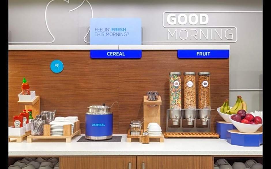 Holiday Inn Express Cape Canaveral by IHG