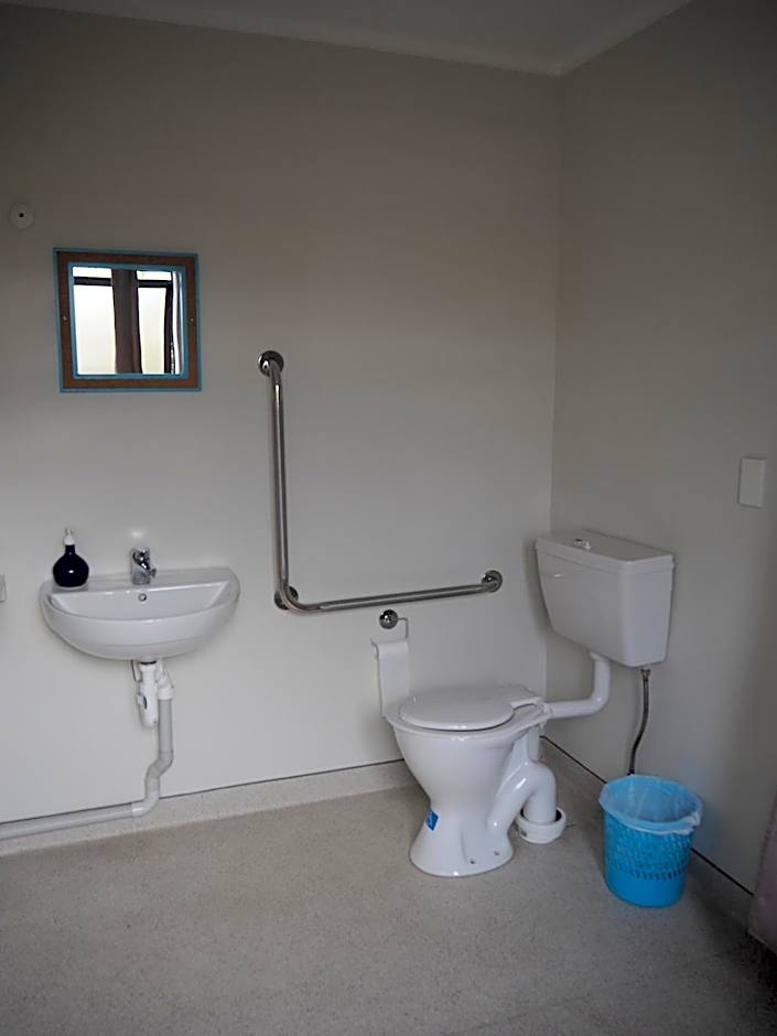 Tasman Bay Backpackers