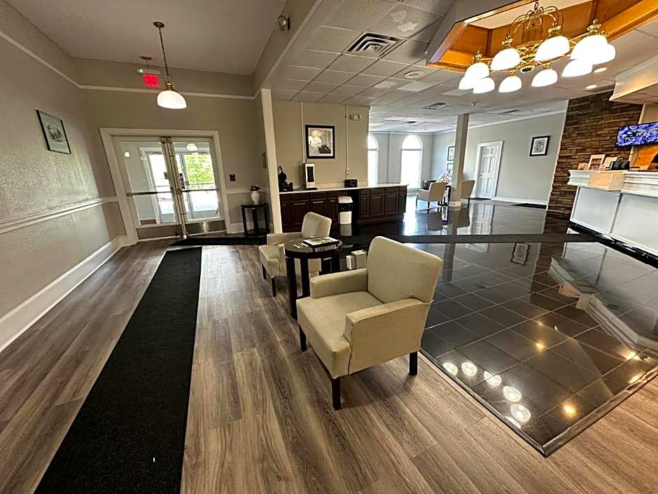 Whalers Inn and Suites