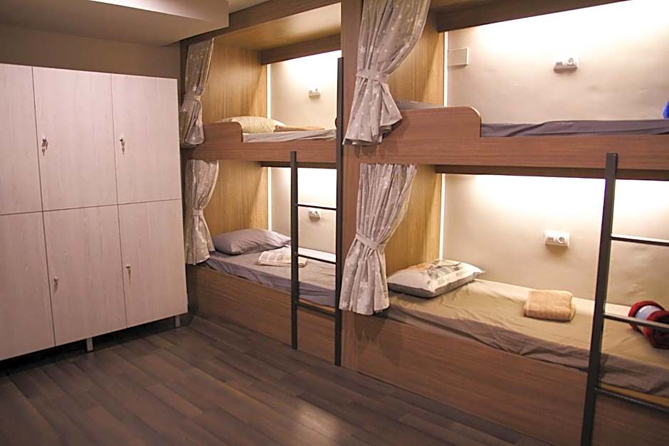 Barcelona & You Hostel Sagrada Familia
