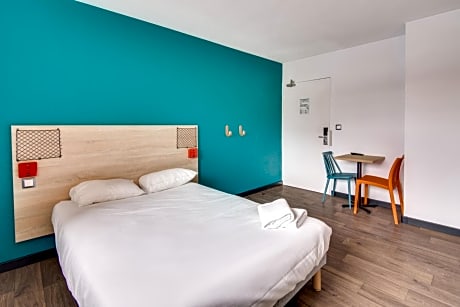 Cabrio Double Room with Bathroom