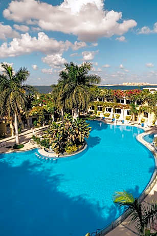 Paradise Inn Beach Resort