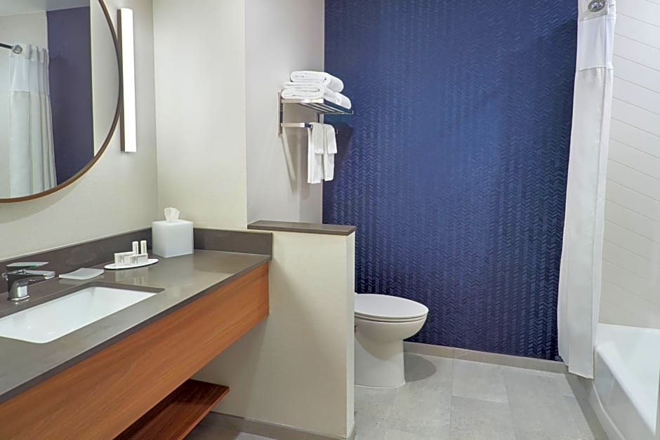 Fairfield Inn & Suites by Marriott Athens-University Area