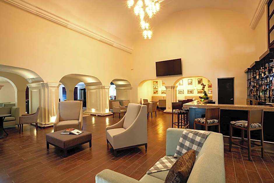 DoubleTree by Hilton Toluca