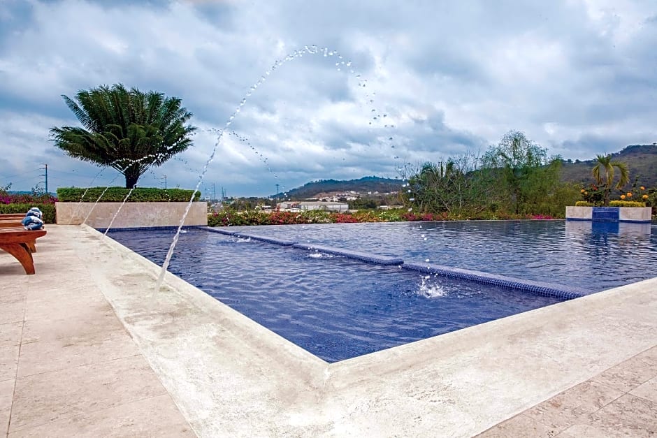 La Quinta Inn & Suites by Wyndham Poza Rica