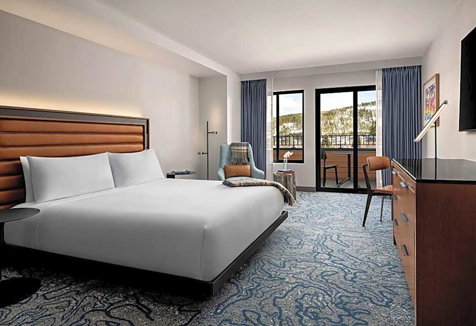 Hotel Alpenrock Breckenridge, Curio Collection by Hilton