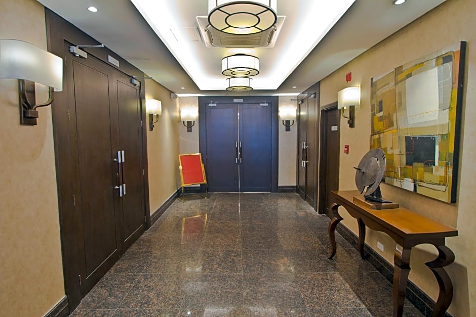 Crown Regency Hotel Makati