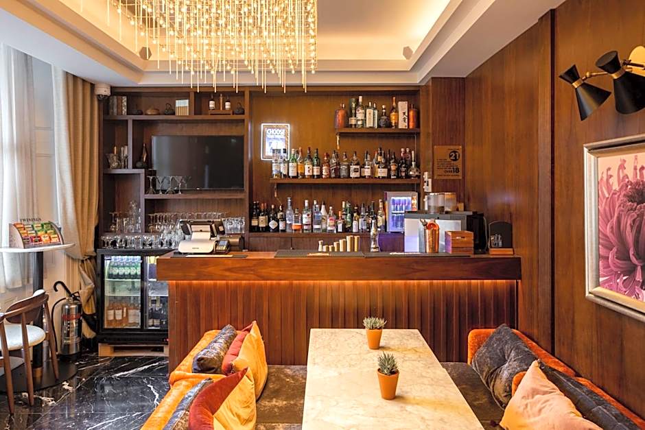 The Chilworth London Paddington