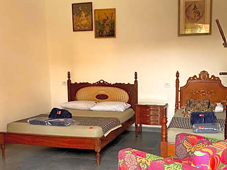 Triple Room with Pool View