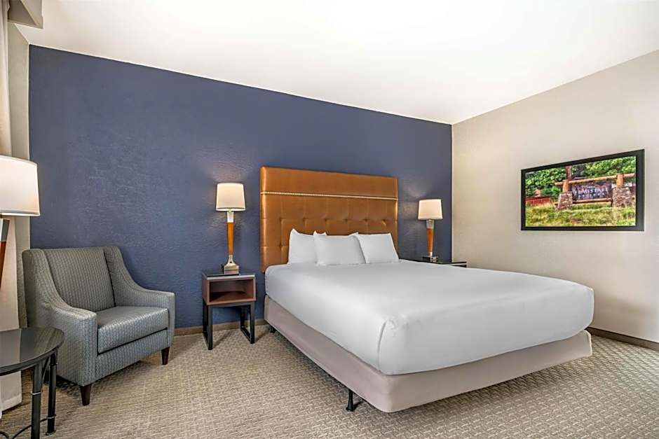 Drury Plaza Hotel Flagstaff