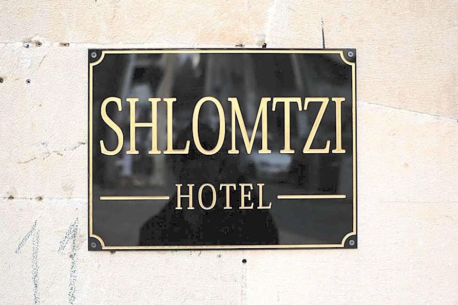 Shlomtzi Hotel