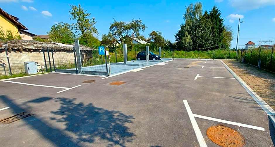 Apartments & Burgers REZIDENCA PIPANOVA