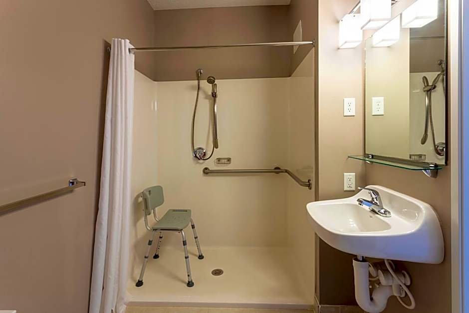 GrandStay Hotel & Suites Ames