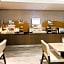 Holiday Inn Express Fargo SW - I-94 Medical Center By IHG