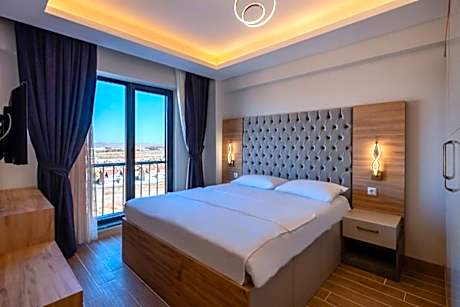 Family Suite with Balcony