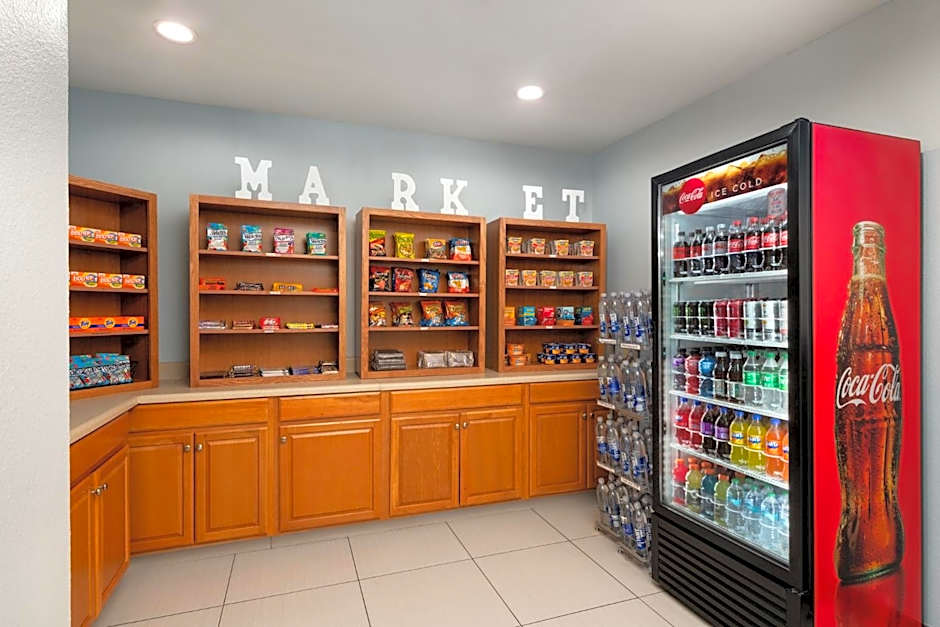 Holiday Inn Express & Suites Boynton Beach West By IHG