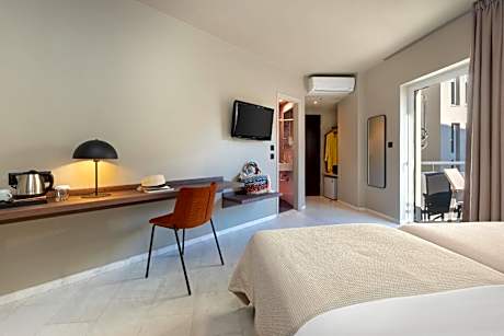 Classic Triple Garden View