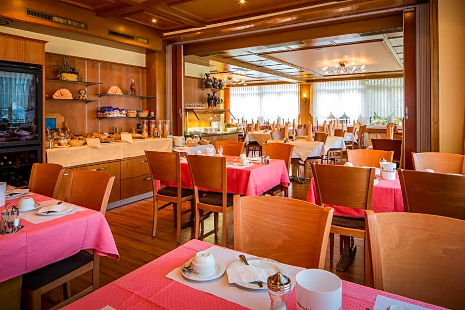 Hotel Heilquelle-Leukerbad-Therme