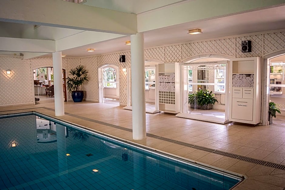 Kurotel Centro Medico De Longevidade E Spa