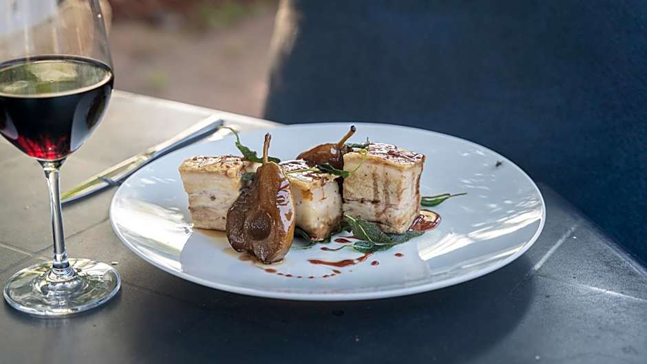 Contour Hotel Katherine