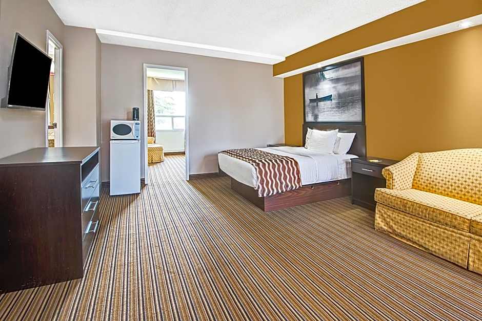 red maple inn and suites