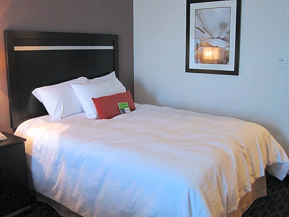 Hampton Inn By Hilton Fort Saskatchewan