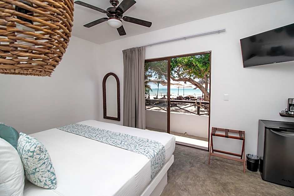 HAU Holbox, Oceanfront Boutique Hotel