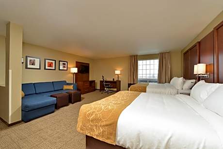 2 Queen Beds, Suite, Nonsmoking, Accessible