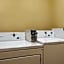 Country Inn & Suites by Radisson, Valparaiso, IN