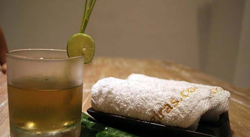 Sugiras Living Guest House