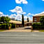 Rodney Motor Inn