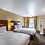 Clarion Inn & Suites Central Clearwater Beach