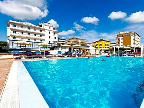 Hotel Tokio Village - Azzurro Club