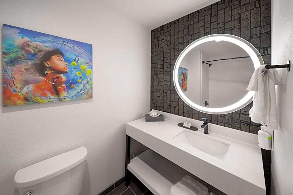 La Quinta Inn & Suites by Wyndham Austin Parmer/Tech Ridge