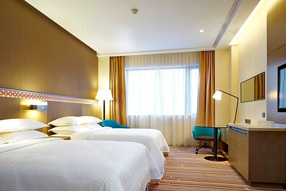 Four Points by Sheraton Guilin, Lingui