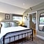 Noble Goose Rooms