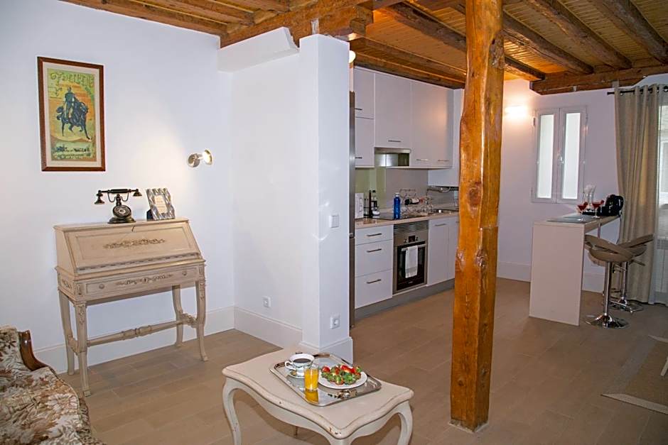 Oriente Palace Apartments